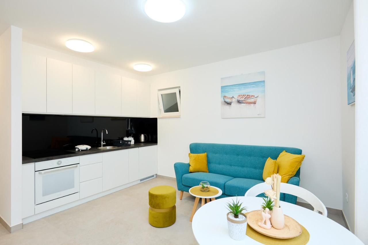 Lantern Apartment